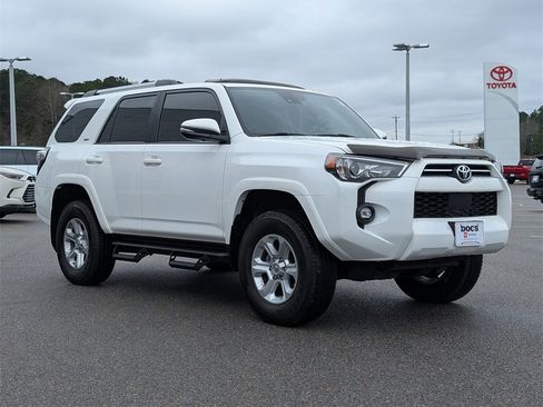 Used 2021 Toyota 4Runner SR5 Premium w/ Moonroof Package image 7