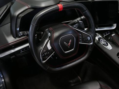 Used 2021 Chevrolet Corvette Stingray Premium Conv w/ Z51 Performance Package RWD image 19