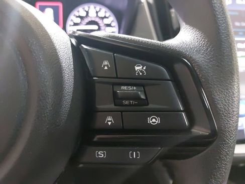 Certified 2025 Subaru Crosstrek 2.0i Premium image 19