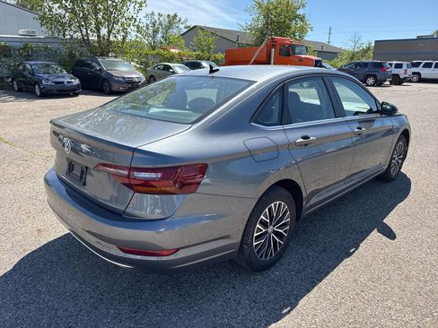 Used 2019 Volkswagen Jetta SEL FWD image 4