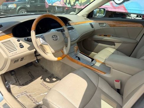 Used 2007 Toyota Avalon Limited FWD image 9
