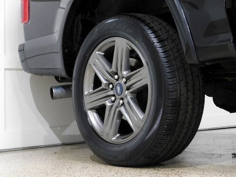 Used 2020 Ford F150 XLT w/ Equipment Group 302A Luxury image 11