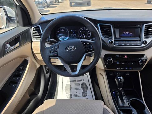 Used 2017 Hyundai Tucson SE FWD image 16