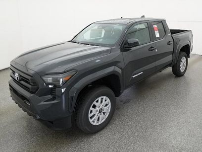 New 2025 Toyota Tacoma SR5