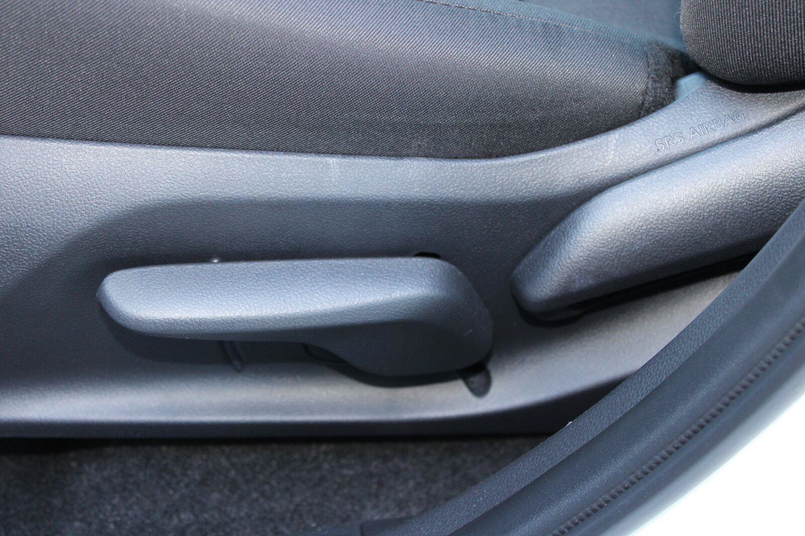 Certified 2024 Toyota RAV4 LE AWD/4WD image 35