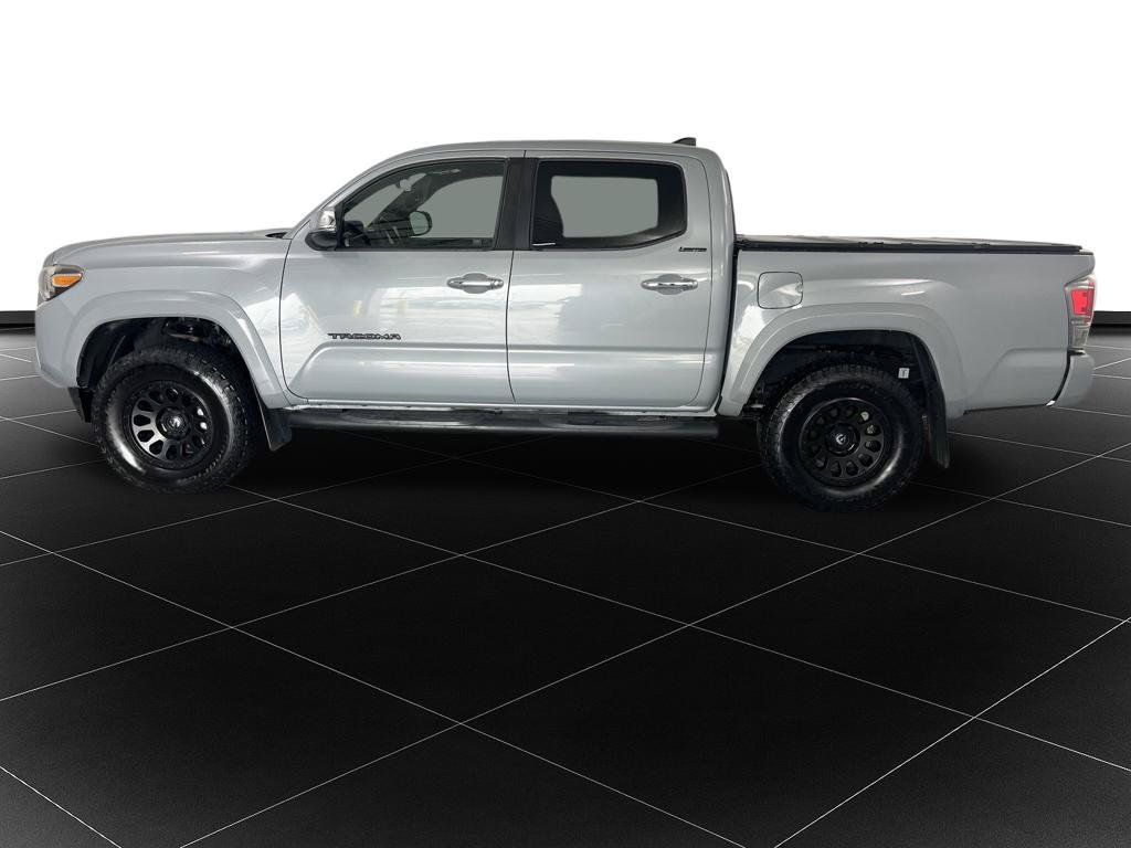 Used 2019 Toyota Tacoma Limited AWD/4WD image 2
