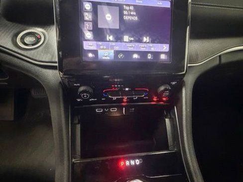 Certified 2023 Jeep Grand Cherokee L Laredo AWD/4WD image 18
