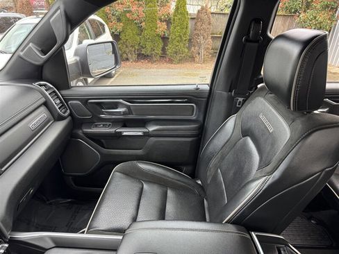 Used 2022 RAM 1500 Laramie AWD/4WD image 28