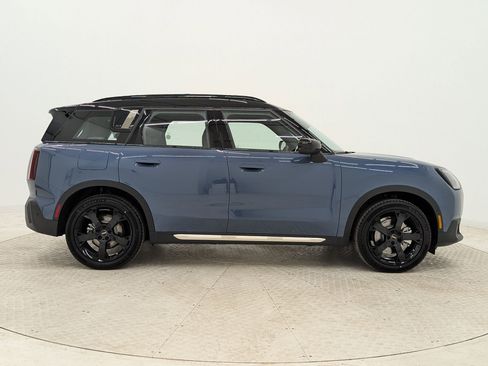 New 2026 MINI Cooper Countryman SE image 8