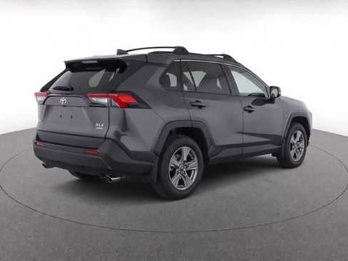 Used 2024 Toyota RAV4 XLE AWD/4WD image 4