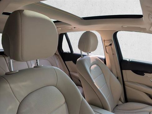 Certified 2020 Mercedes-Benz GLC 300 4MATIC image 21