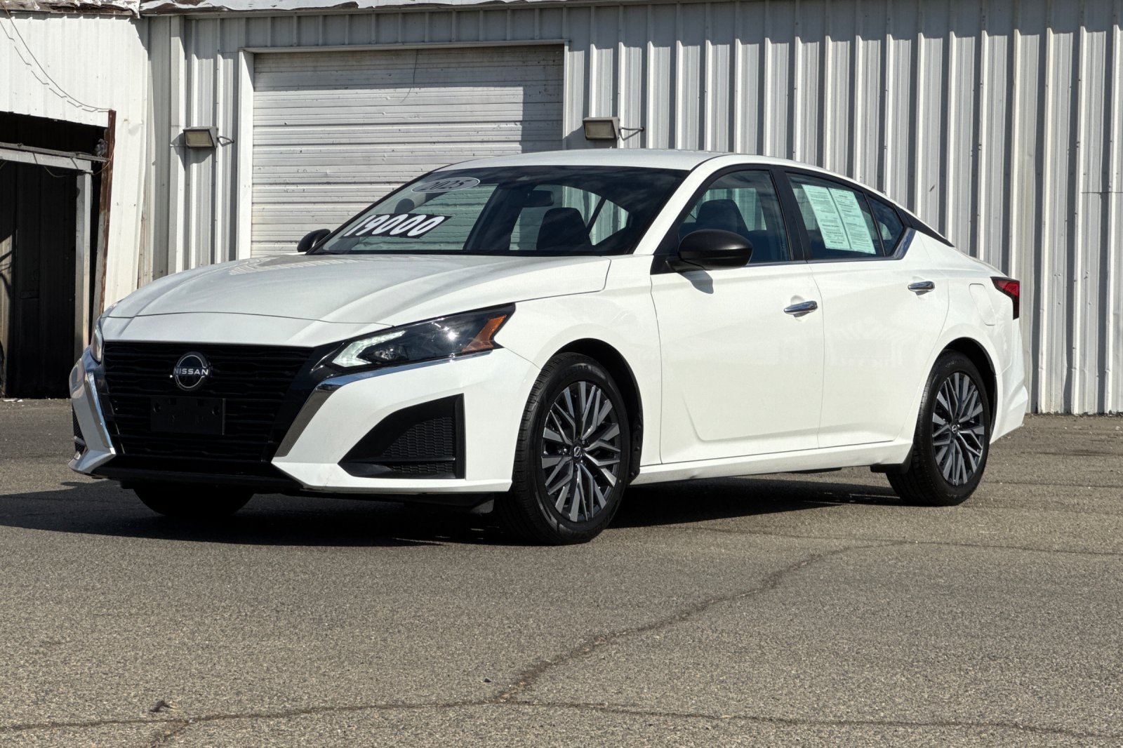 Certified 2025 Nissan Altima 2.5 SV FWD image 10