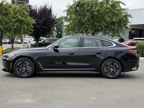 Used 2023 BMW i4 eDrive35 w/ Premium Package RWD image 4