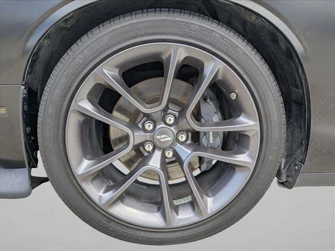 Used 2022 Dodge Challenger R/T Scat Pack w/ Shaker Package image 23