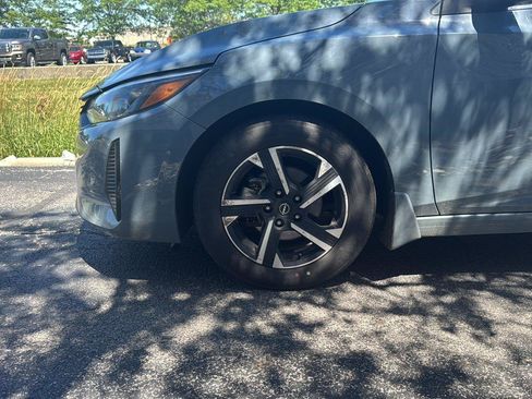 Used 2024 Nissan Sentra SV w/ All-Weather Package FWD image 5