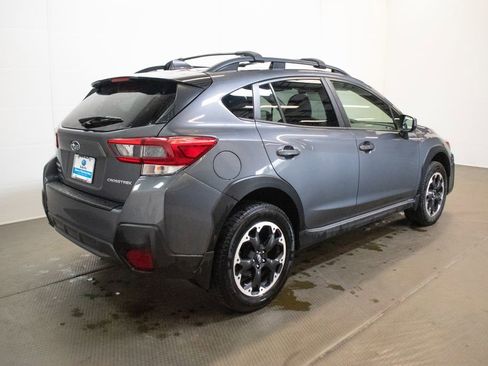 Used 2023 Subaru Crosstrek 2.0i Premium image 4