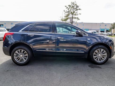 Used 2017 Cadillac XT5 Luxury w/ Driver Awareness Package image 19