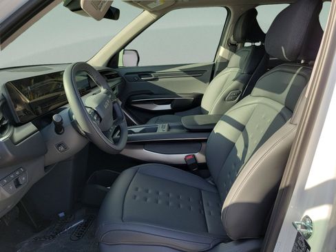 New 2026 Kia EV9 Wind AWD/4WD image 16