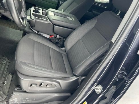 Used 2024 Chevrolet Silverado 1500 LT image 6