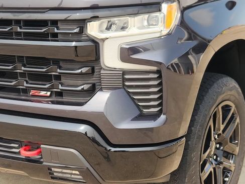 Used 2023 Chevrolet Silverado 1500 LT Trail Boss AWD/4WD image 9