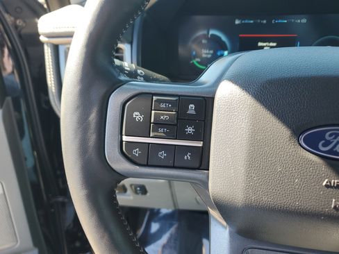 Used 2024 Ford F150 Lightning Flash image 27