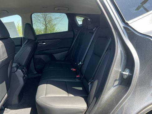 New 2025 Nissan Murano SV image 22