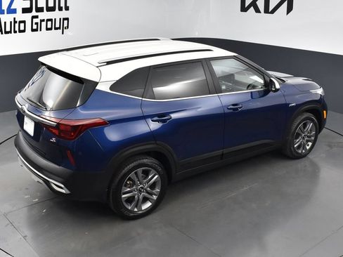 Used 2021 Kia Seltos S AWD/4WD image 13