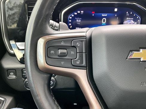 Used 2022 Chevrolet Silverado 1500 High Country w/ High Country Premium Package image 7