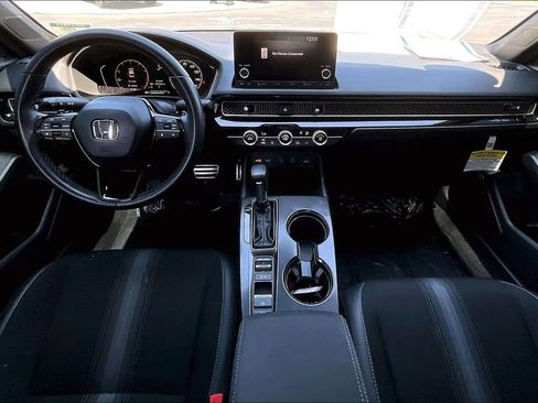 Used 2025 Honda Civic Sport image 11
