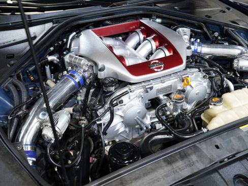 Used 2014 Nissan GT-R Premium image 45