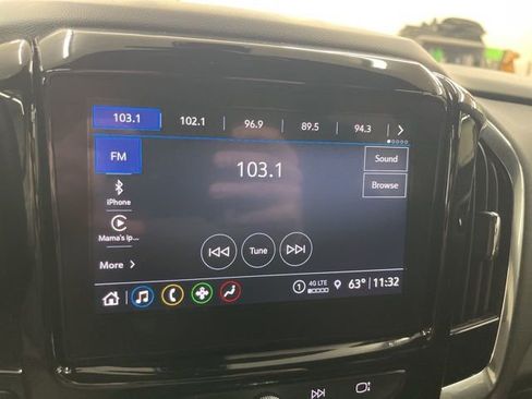 Used 2023 Chevrolet Traverse LT image 22