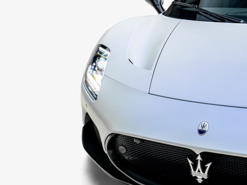 Used 2023 Maserati MC20 Coupe RWD image 24