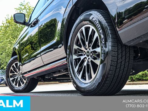 Used 2025 Ford Expedition Platinum AWD/4WD image 15