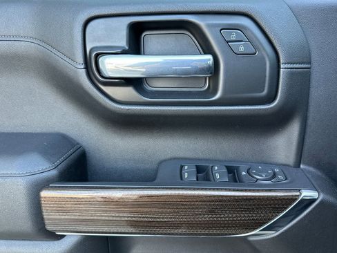 Used 2021 Chevrolet Silverado 1500 LT RWD image 10