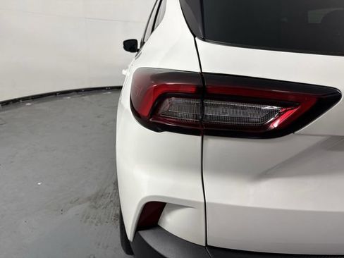 Used 2023 Ford Escape SE FWD image 31