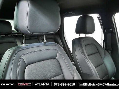 Used 2025 Chevrolet Equinox LT w/ Convenience Package II FWD image 21
