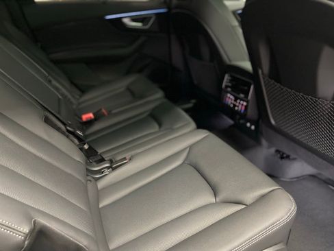 New 2026 Audi Q7 3.0T Premium Plus AWD/4WD image 7