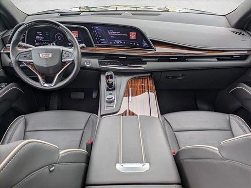 Used 2022 Cadillac Escalade Premium Luxury image 19