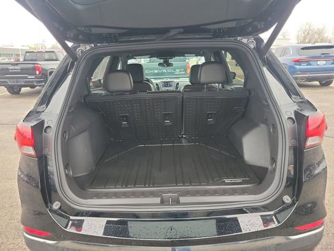 Certified 2023 Chevrolet Equinox RS w/ LPO, Floor Liner Package image 33
