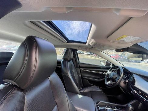 Used 2021 MAZDA MAZDA3 2.5 Turbo Sedan w/Premium Plus image 7