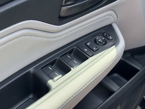 Used 2019 Honda Odyssey Touring image 14