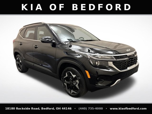 Certified 2025 Kia Seltos EX AWD/4WD image 3