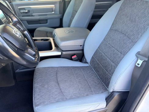 Used 2019 RAM 1500 Warlock AWD/4WD image 10