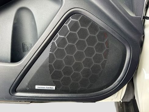 Certified 2022 Subaru Outback Limited w/ Popular Package #2 image 17