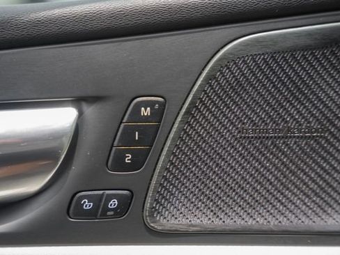 Certified 2022 Volvo XC60 B5 Inscription AWD/4WD image 41
