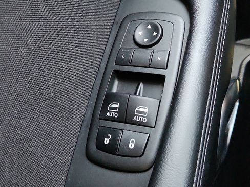 Used 2022 Dodge Challenger SXT w/ Blacktop Package RWD image 18