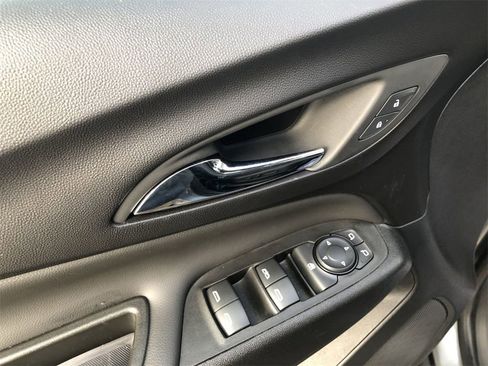 Certified 2024 Chevrolet Equinox LT image 13