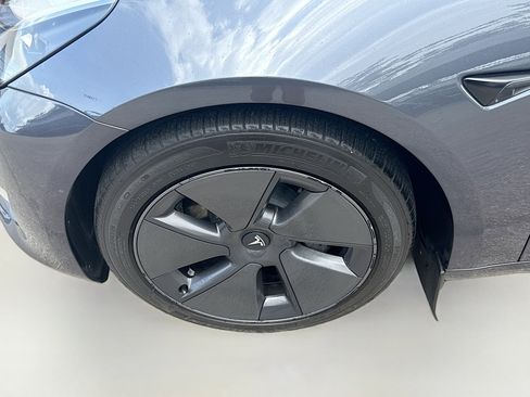 Used 2023 Tesla Model 3 Standard Range RWD image 37