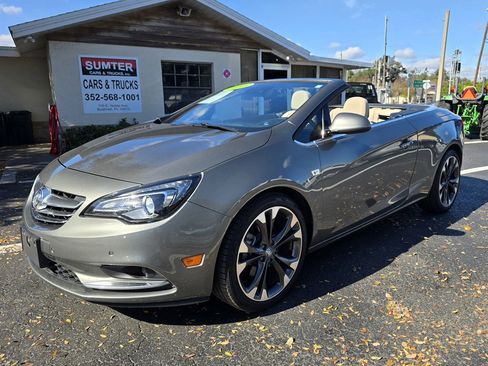 Used 2018 Buick Cascada Premium image 1