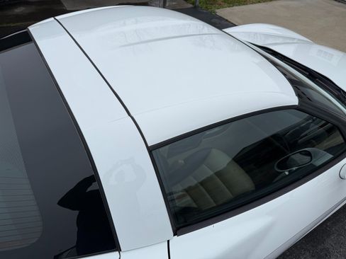 Used 2007 Chevrolet Corvette Coupe w/ Preferred Equipment Group image 19